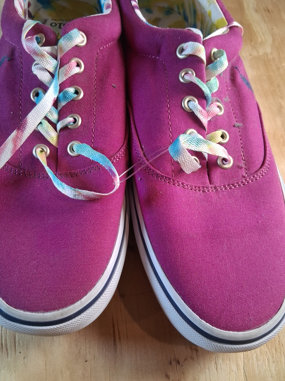 Polo by Ralph Lauren Magenta Canvas Low-Top Sneakers with Tie-Dye Laces - Picture 4 of 8